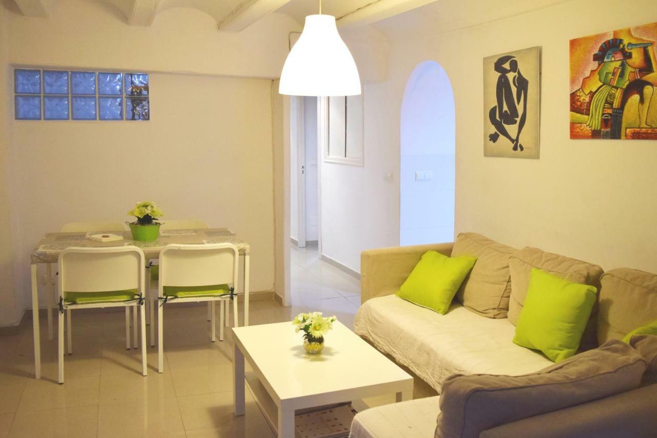 Apart And Benef Valencia Exterior photo